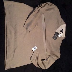 tan light weight VanHeusen sweater
